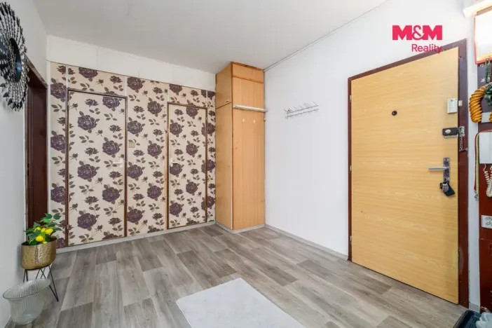 Prodej bytu 3+1, Teplice - Trnovany, U Červeného kostela, 79 m2