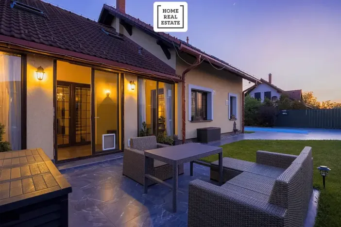 Prodej vily, Praha - Újezd nad Lesy, Dražická, 206 m2