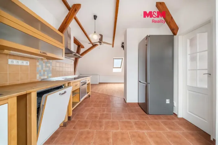 Prodej bytu 1+kk, Mníšek pod Brdy, 5. května, 55 m2
