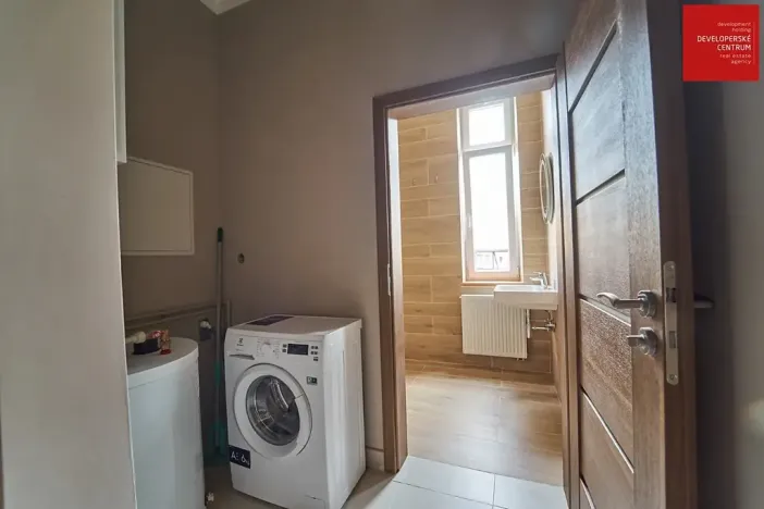 Prodej bytu 3+kk, Mariánské Lázně, Hlavní třída, 60 m2