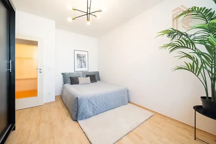 Prodej bytu 3+kk, Praha - Hostavice, U Hostavického potoka, 64 m2