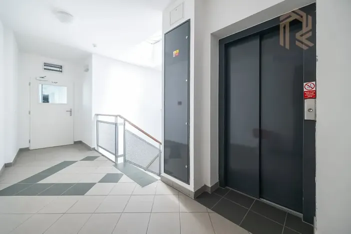 Prodej bytu 3+kk, Praha - Hostavice, U Hostavického potoka, 64 m2