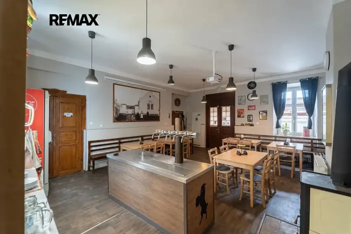 Prodej rodinného domu, Svinaře, Zelená Hora, 500 m2