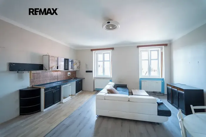 Prodej rodinného domu, Svinaře, Zelená Hora, 500 m2