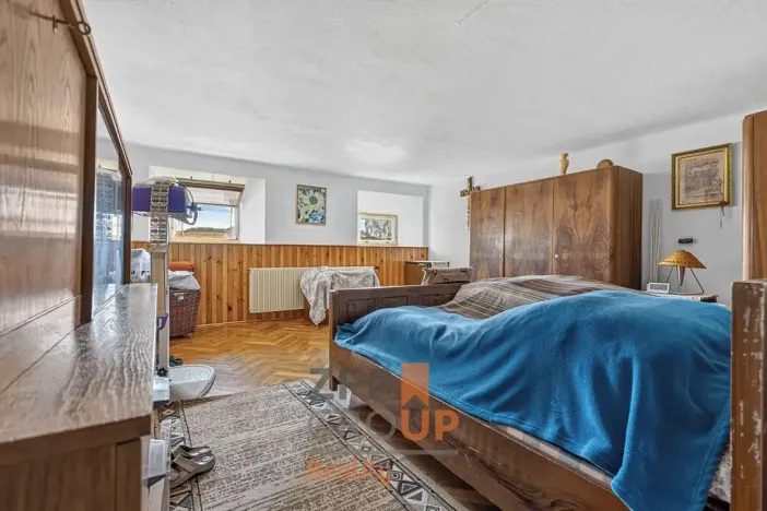 Prodej rodinného domu, Korouhev, 300 m2