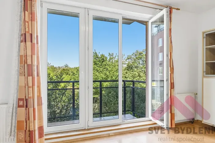 Pronájem bytu 2+kk, Praha - Krč, Tavolníková, 51 m2