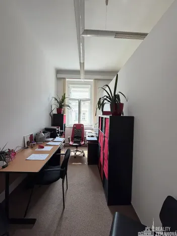 Pronájem kanceláře, Praha - Nové Město, Rumunská, 26 m2