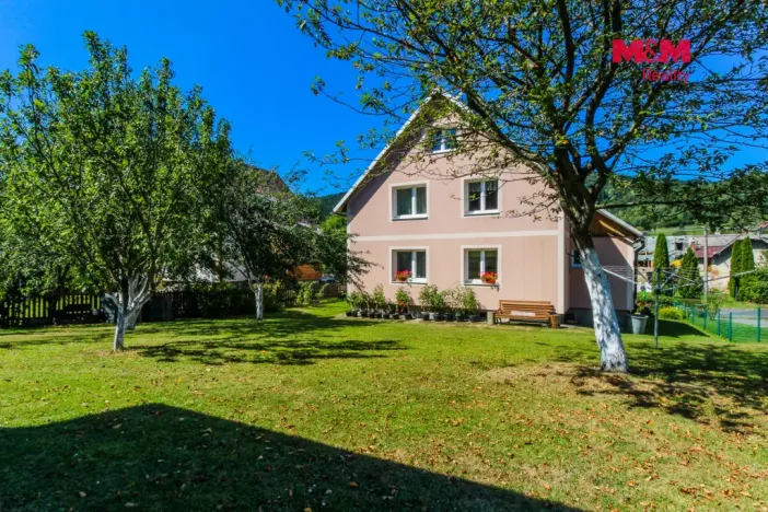 Prodej rodinného domu, Lipová-lázně, 233 m2