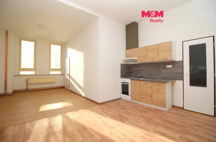 Pronájem bytu 2+kk, Trutnov - Střední Předměstí, Horská, 45 m2