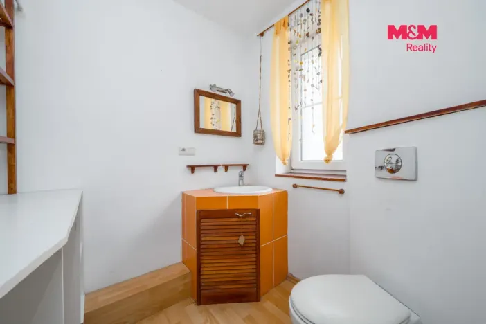 Prodej bytu 3+1, Teplice - Trnovany, Fügnerova, 76 m2