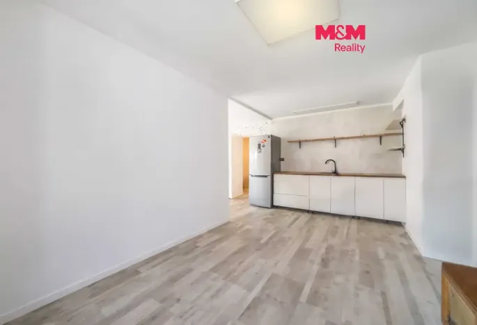 Prodej bytu 3+kk, Skořice, 73 m2
