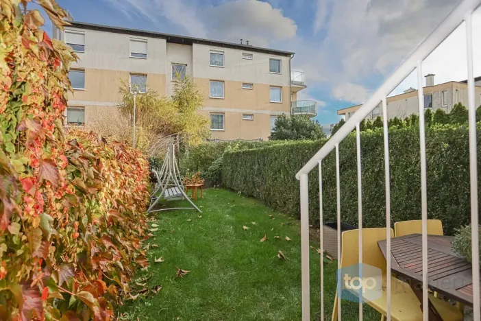 Prodej bytu 3+kk, Praha, U louky, 71 m2