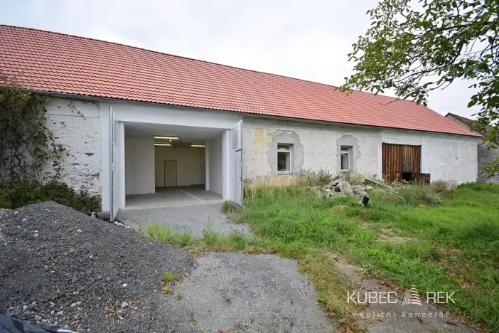 Pronájem skladu, Řípec, 247 m2