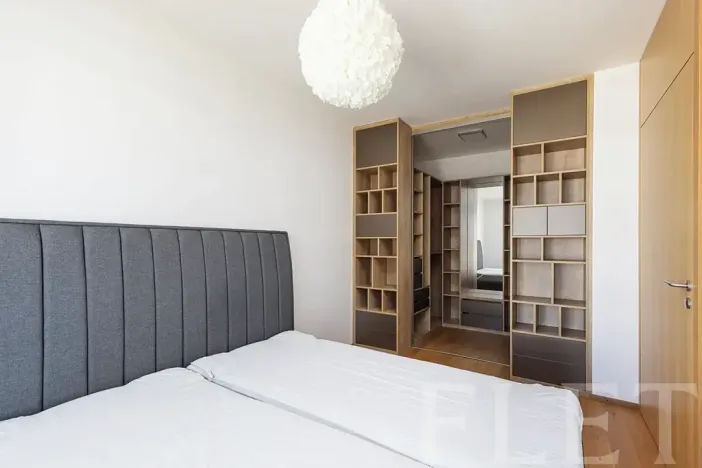 Pronájem bytu 2+kk, Praha - Košíře, Naskové, 47 m2