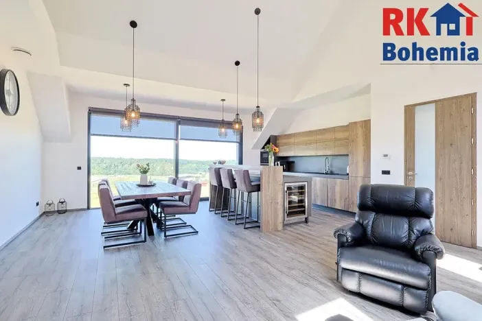 Pronájem bytu 4+kk, Doubravčice, K Jízdárně, 184 m2