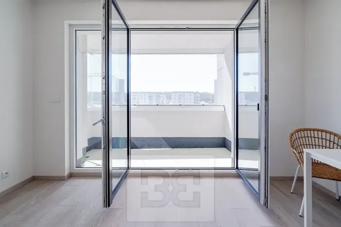 Pronájem bytu 1+kk, Praha - Vysočany, Poděbradská, 32 m2