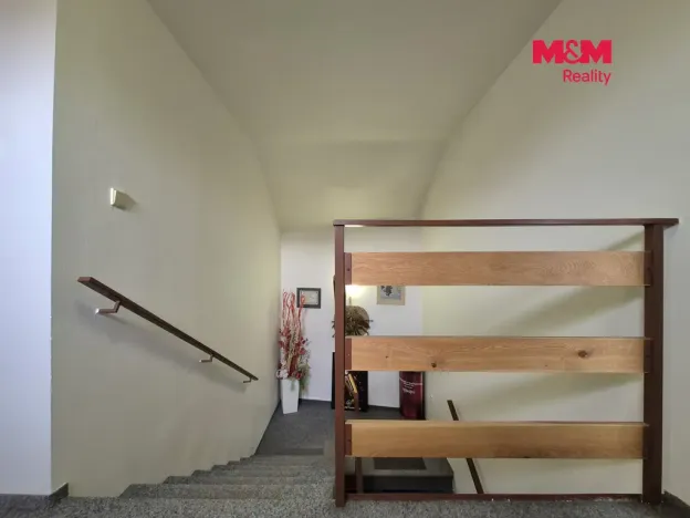 Pronájem obchodního prostoru, Čelákovice, Sedláčkova, 39 m2