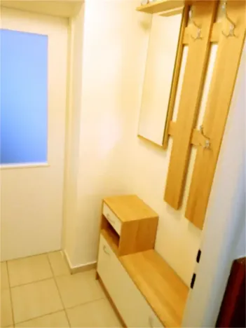 Pronájem bytu 1+1, Praha - Horní Počernice, Khodlova, 40 m2