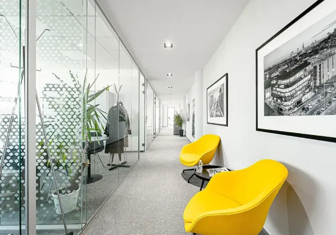 Pronájem kanceláře, Praha - Holešovice, U Uranie, 500 m2