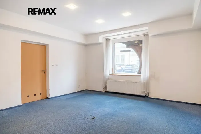 Pronájem skladu, Rudná, Masarykova, 1270 m2