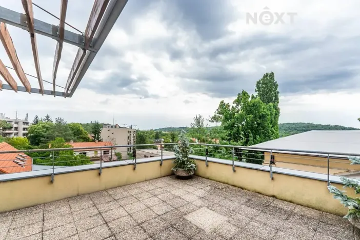 Pronájem bytu 3+kk, Praha - Krč, Hornokrčská, 140 m2