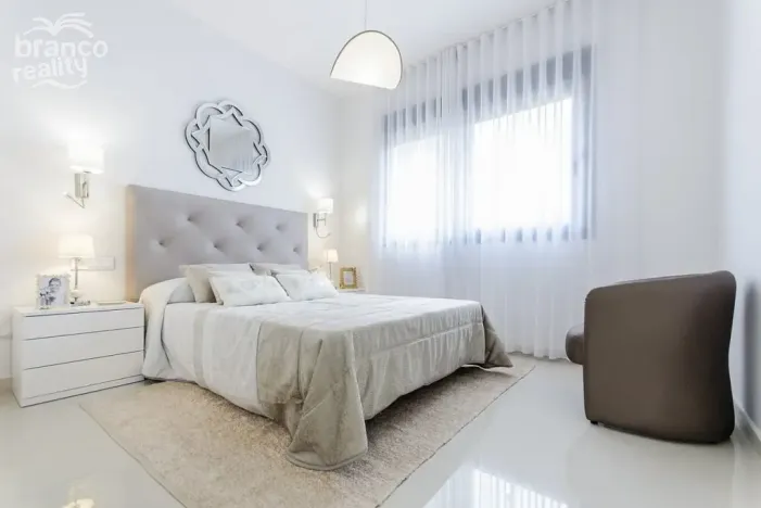 Prodej rodinného domu, San Miguel de Salinas, Alicante, Španělsko, 135 m2