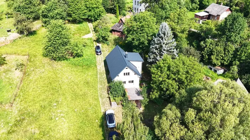 Prodej rodinného domu, Roztoky u Semil, 346 m2