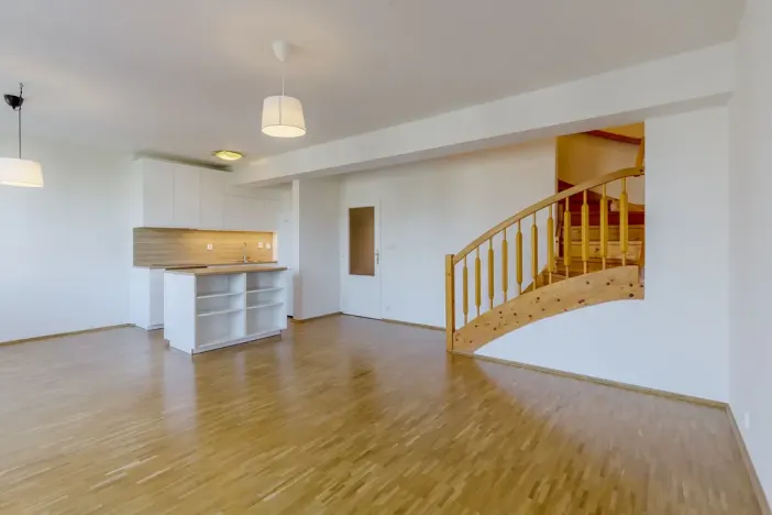 Prodej bytu 4+kk, Praha - Zbraslav, Pelzova, 130 m2