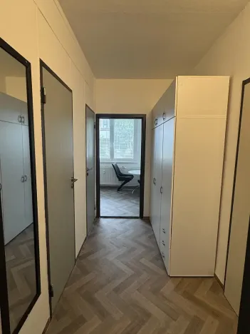 Pronájem bytu 1+1, Zlín, Větrná, 36 m2