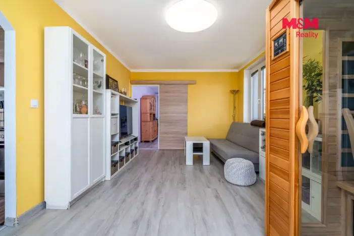 Prodej bytu 3+1, Zásmuky, Družstevní, 77 m2