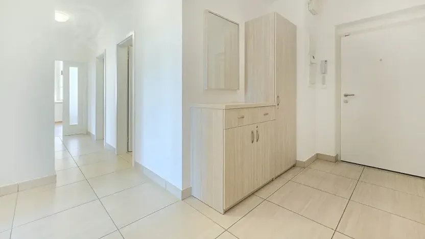 Pronájem bytu 3+kk, Praha - Michle, Magistrů, 73 m2