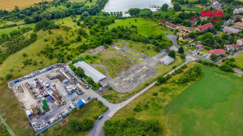 Prodej komerčního pozemku, Rtyně nad Bílinou - Malhostice, 14645 m2