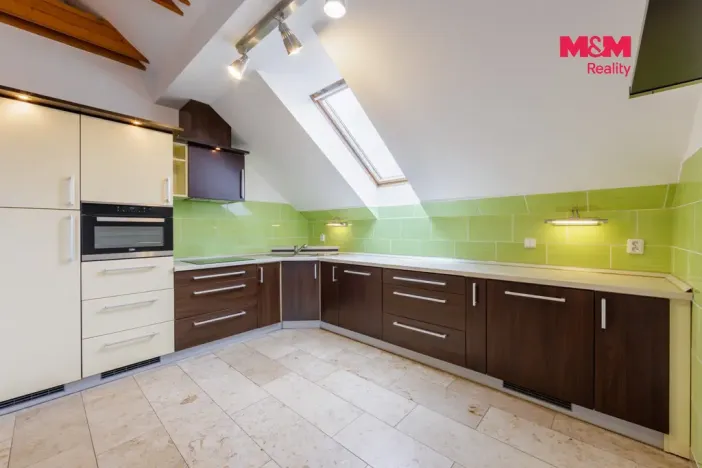 Pronájem bytu 4+kk, Karlovy Vary - Stará Role, Husova, 70 m2