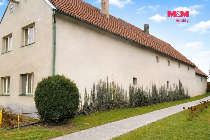 Prodej rodinného domu, Spomyšl, 350 m2