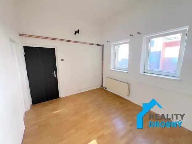Pronájem bytu 1+1, Děčín, Plzeňská, 32 m2
