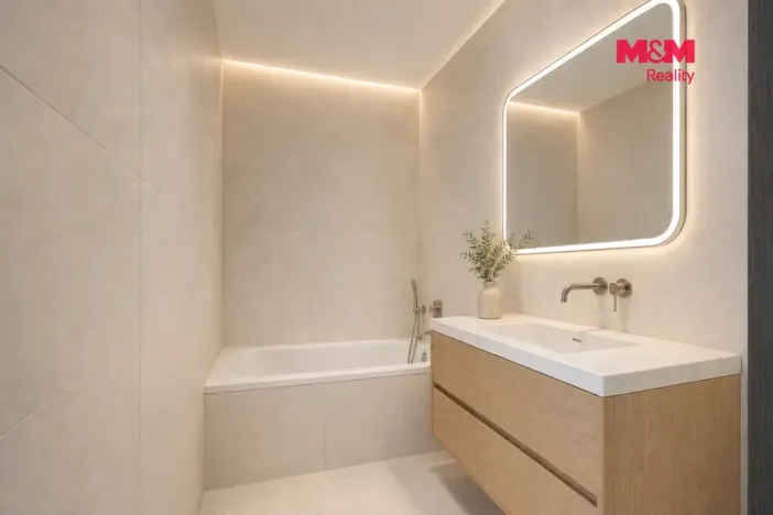 Prodej bytu 2+kk, Praha, Štúrova, 49 m2