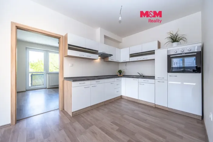Prodej bytu 3+kk, Břežany II, 81 m2