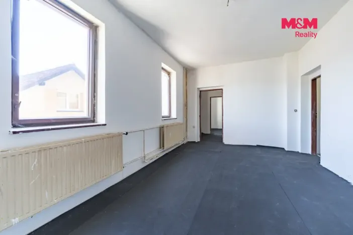 Prodej bytu 3+1, Hranice, Tovární, 122 m2