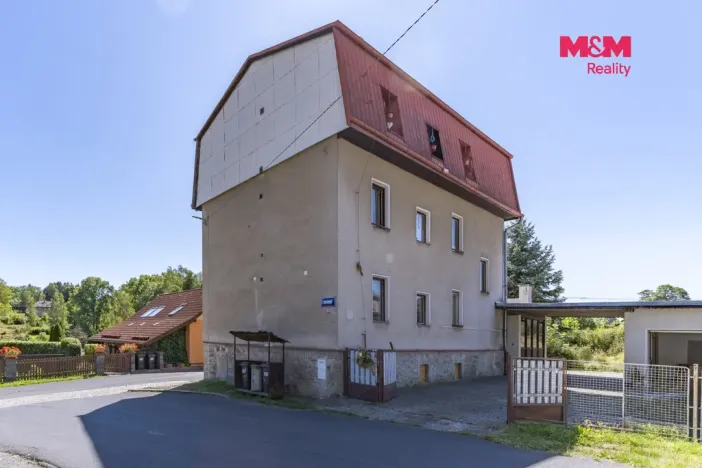 Prodej bytu 3+1, Hranice, Tovární, 122 m2