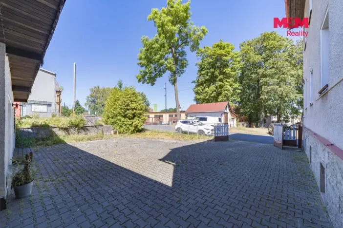 Prodej bytu 3+1, Hranice, Tovární, 122 m2