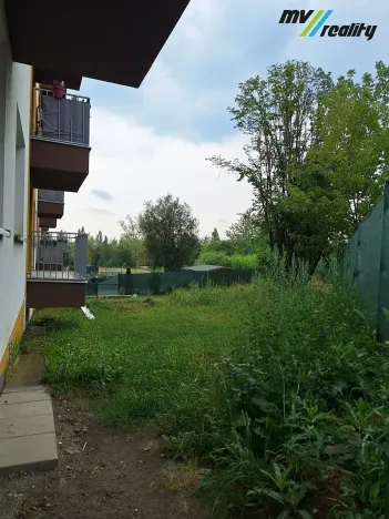 Pronájem bytu 2+kk, Milovice, Armádní, 52 m2