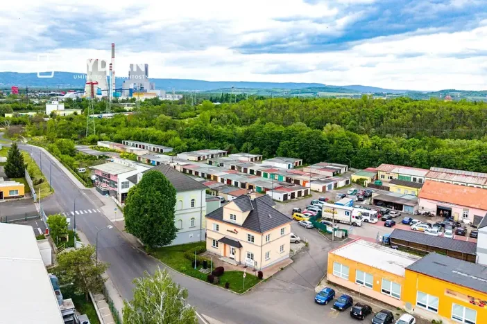 Prodej kanceláře, Bílina, Náměstí, 320 m2