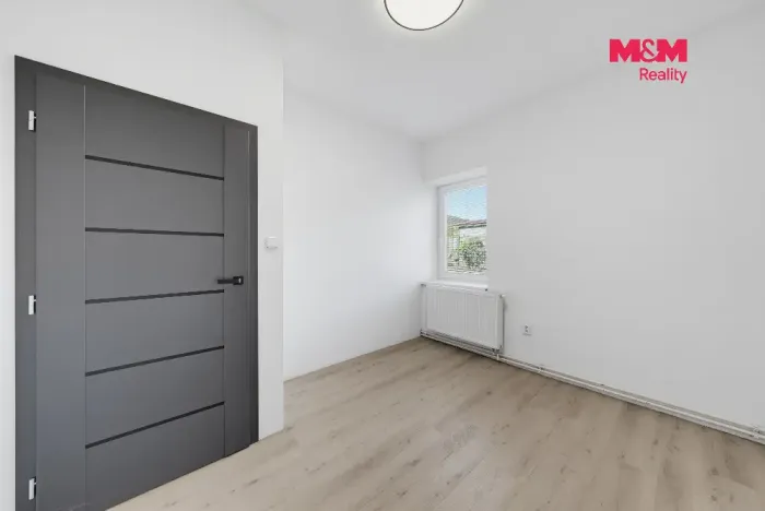 Prodej bytu 4+1, Lhotka nad Labem, 88 m2
