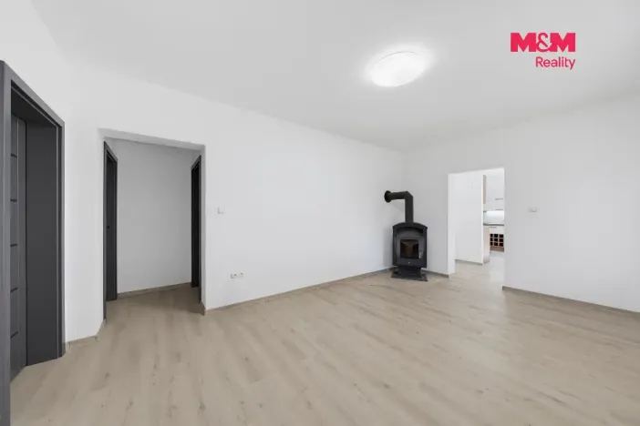 Prodej bytu 4+1, Lhotka nad Labem, 88 m2