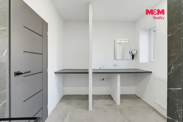 Prodej bytu 4+1, Lhotka nad Labem, 88 m2