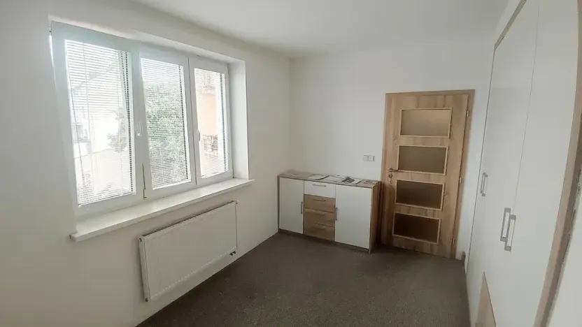 Pronájem bytu 3+kk, Hradec Králové, Bozděchova, 63 m2