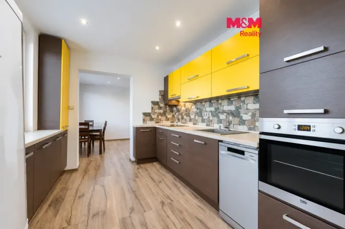 Prodej bytu 4+1, Písek, Semická, 75 m2
