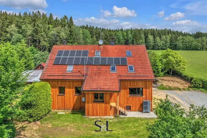 Prodej rodinného domu, Horní Planá, 200 m2