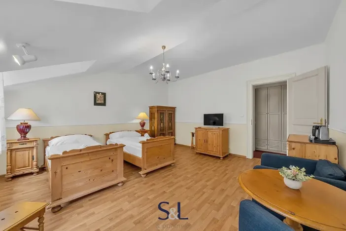 Prodej ubytování, Karlovy Vary, Tržiště, 819 m2
