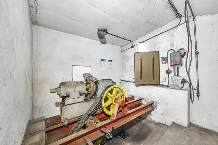 Prodej výrobních prostor, Železný Brod, 2098 m2